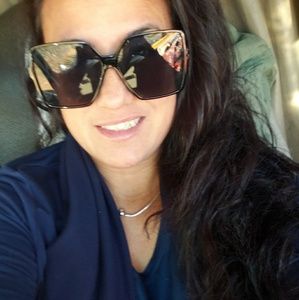 Meet your Posher, Sally